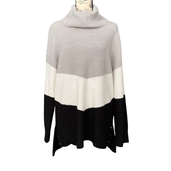 Karl Lagerfeld Cowl Neck Sweater in Size Medium - Picture 2 of 12